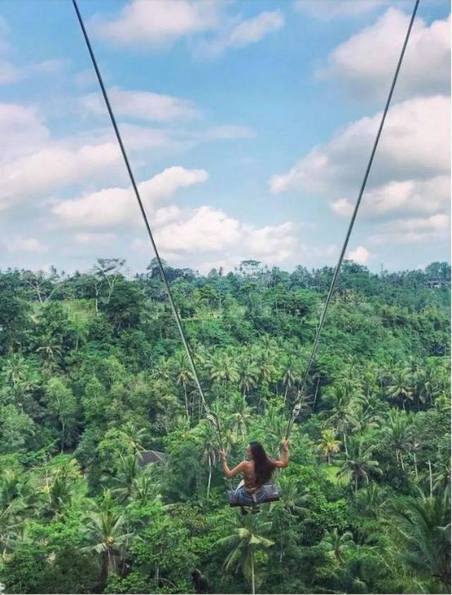 开云·Kaiyun网页版-关于海边高空秋千体验，感受心跳加速的极致快感的信息