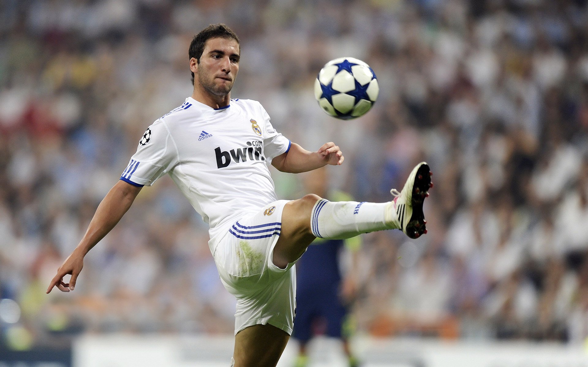 从输到赢：战术改良让球队逆转命运，战术赢了输了战略