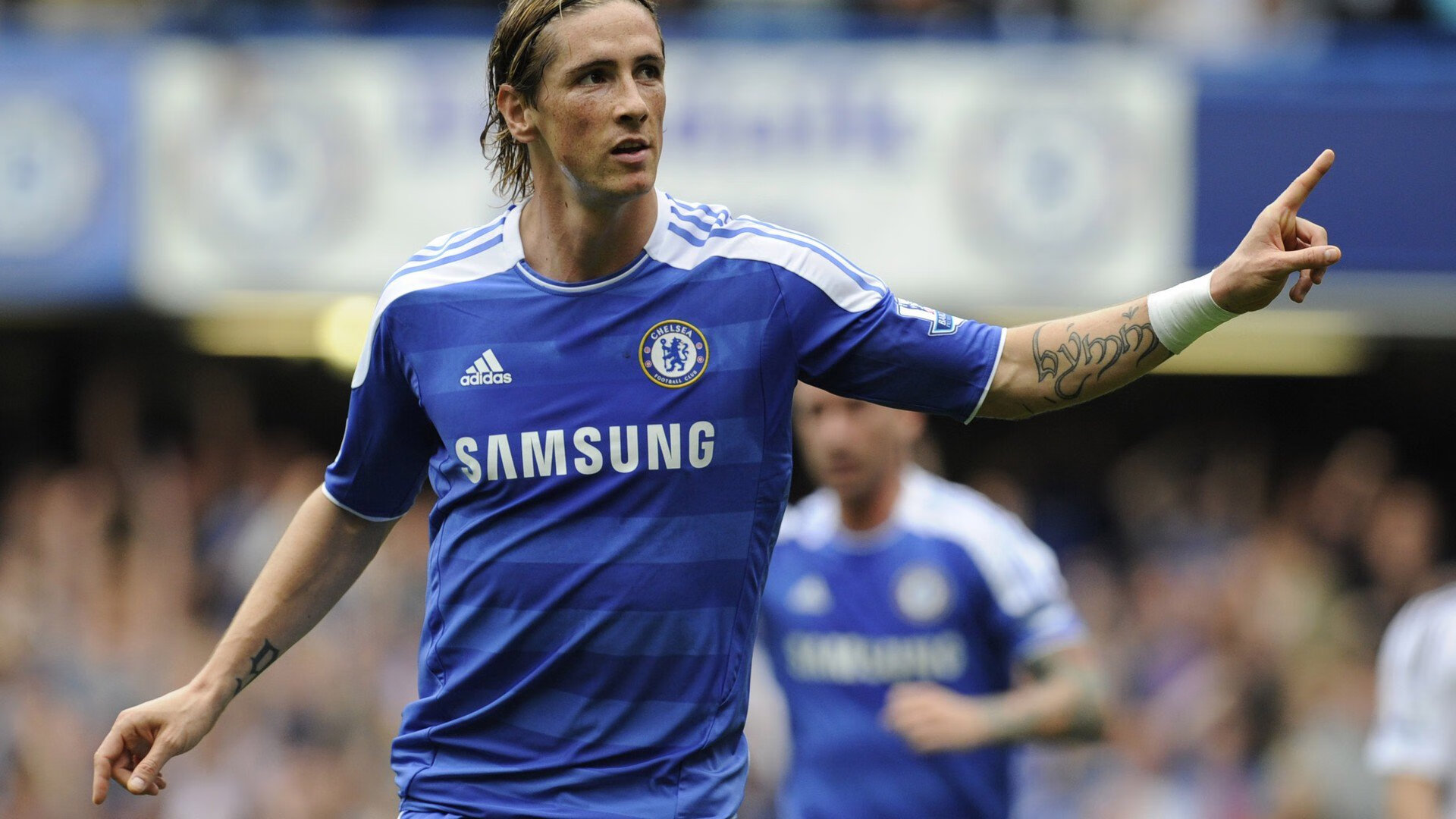 自动裁判和数据分析结合，比赛公平公正更上一层楼，自动裁判军旗